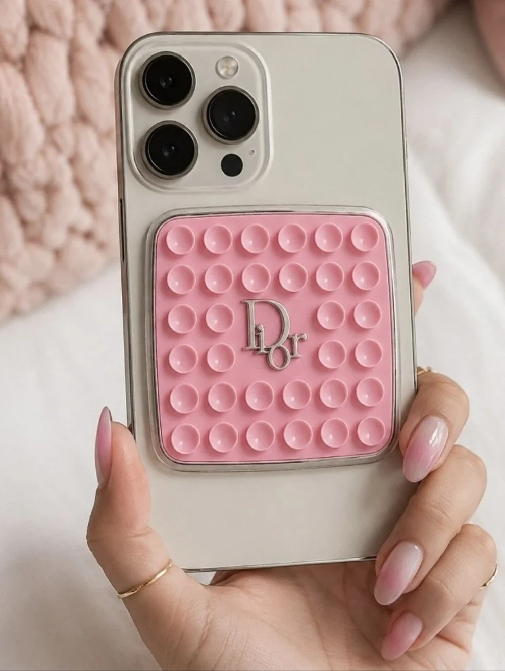Dior Octobuddy